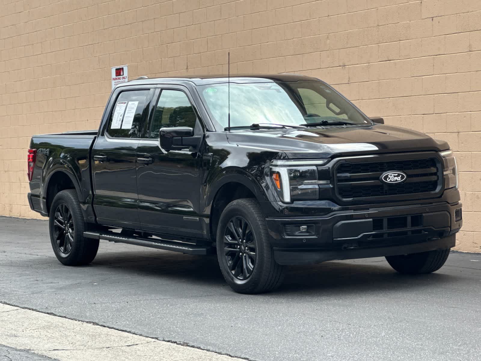 Certified 2025 Ford F150 Lariat w/ Equipment Group 502A High AWD/4WD image 9