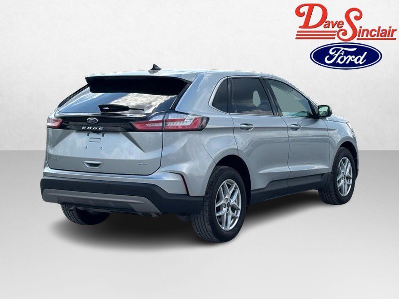Certified 2023 Ford Edge SEL w/ Convenience Package AWD/4WD image 7