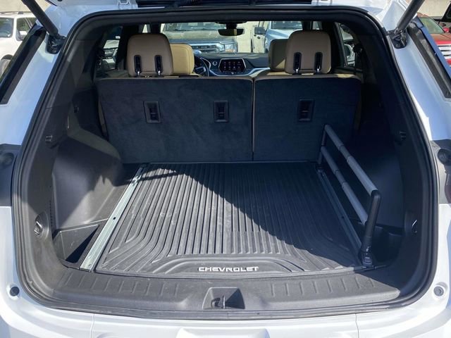 Used 2019 Chevrolet Blazer Premier w/ Sun and Wheels Package image 12