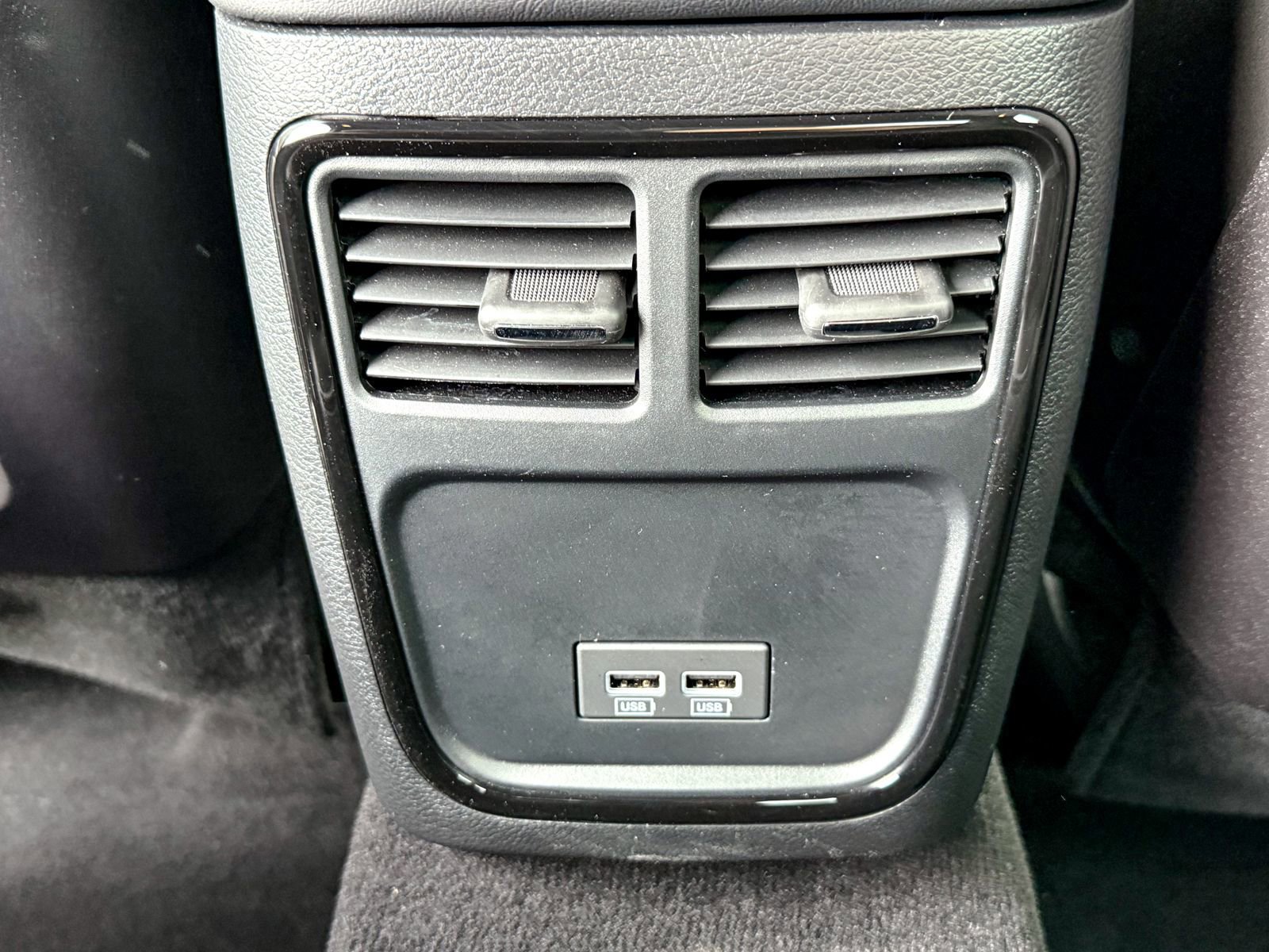 Used 2022 Chrysler 300 S image 18