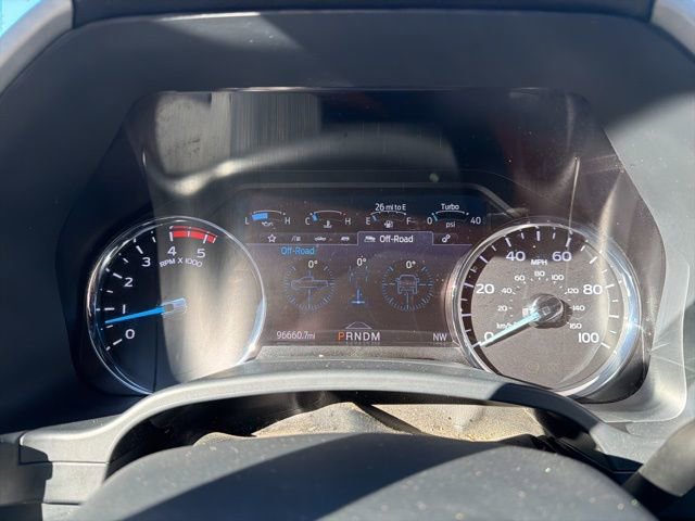 Certified 2022 Ford F250 Lariat w/ Black Appearance Package image 54