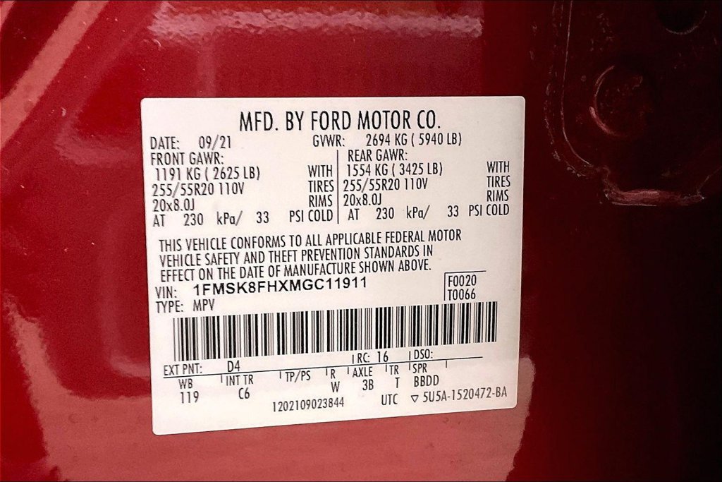 Certified 2021 Ford Explorer Limited w/ Equipment Group 301A AWD/4WD image 31