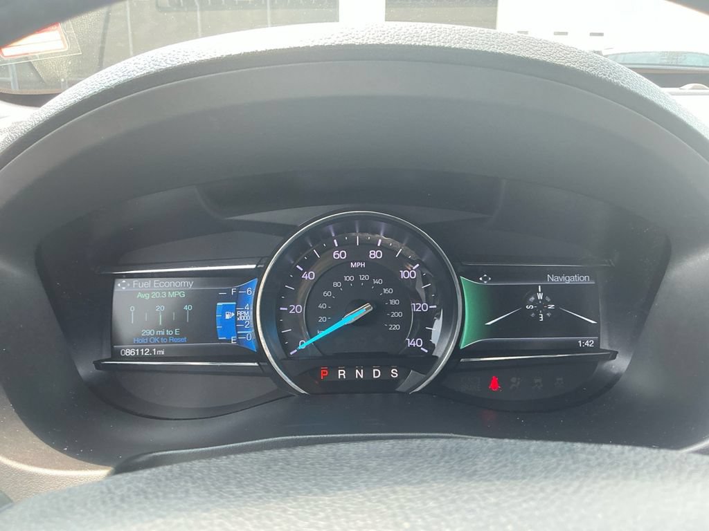 Certified 2018 Ford Explorer Limited w/ Equipment Group 301A FWD image 19