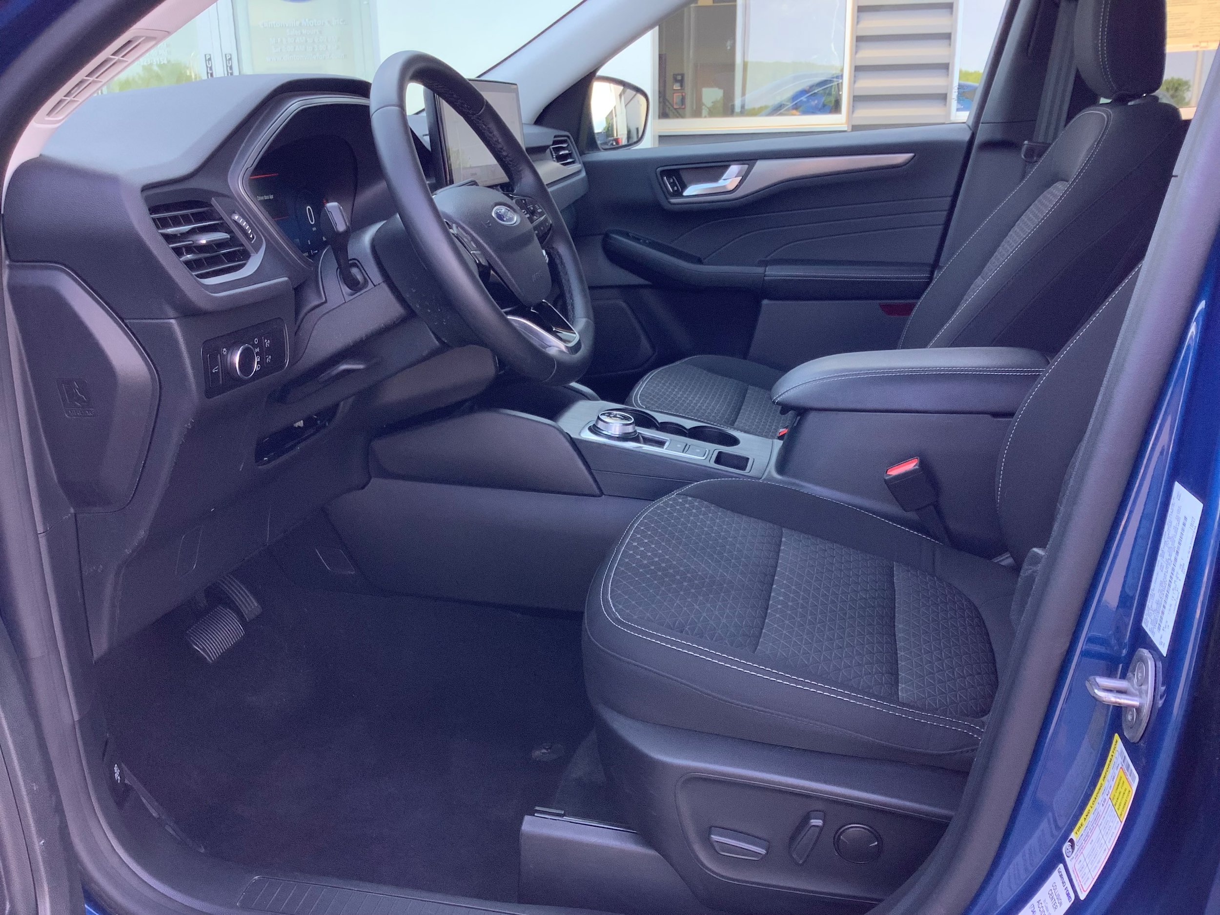 Certified 2023 Ford Escape Active w/ Tech Pack #2 AWD/4WD image 7