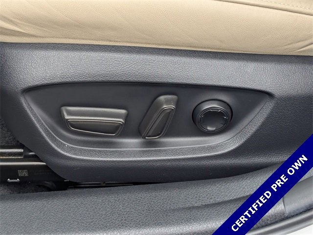 Used 2019 Toyota Avalon Limited w/ Advanced Safety Package image 16