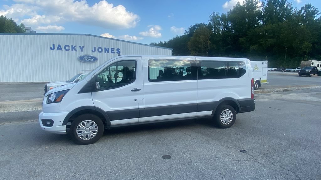 Certified 2025 Ford Transit 350 XLT RWD image 8