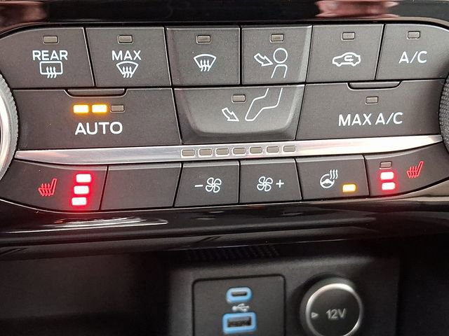 Certified 2021 Ford Escape Titanium w/ Titanium Elite Package image 27