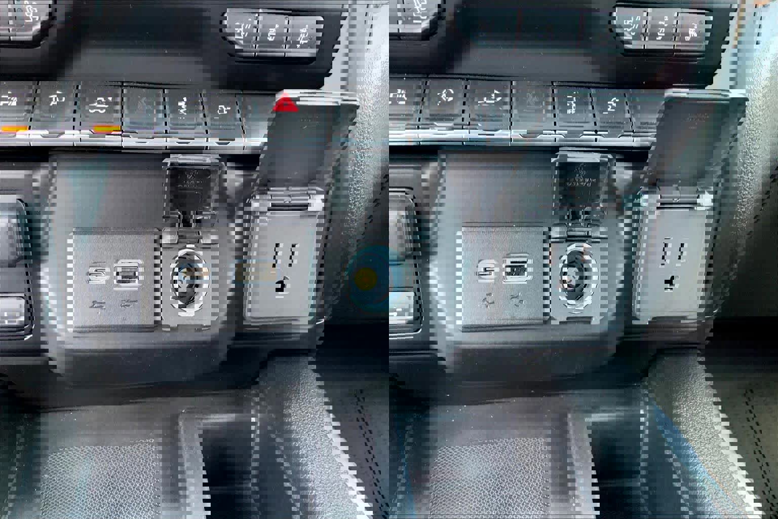 Used 2021 Chevrolet Silverado 1500 High Country w/ Technology Package image 31