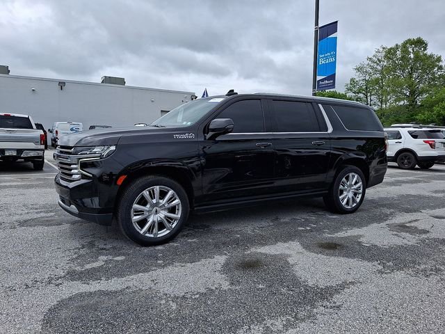 Used 2021 Chevrolet Suburban High Country AWD/4WD image 6