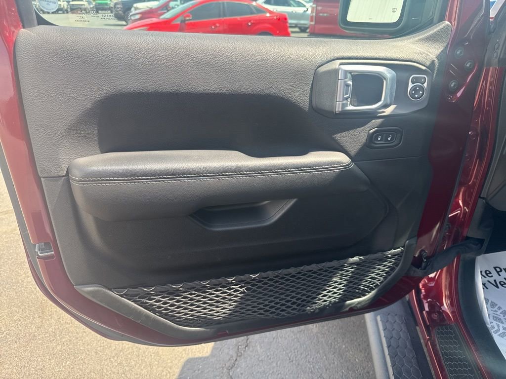 Used 2021 Jeep Wrangler Unlimited Sahara w/ Cold Weather Group image 19