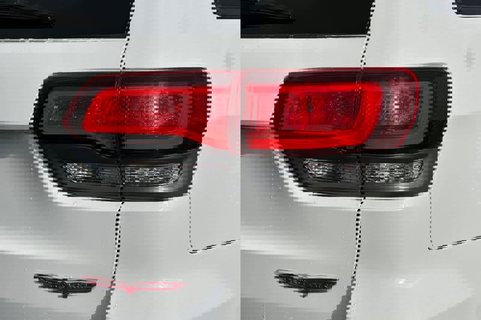 Used 2017 Jeep Grand Cherokee Trailhawk w/ Trailhawk Luxury Group image 28