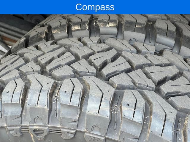 Certified 2022 Ford F450 Limited w/ FX4 Off-Road Package image 17