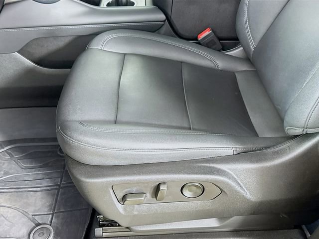 Used 2023 Chevrolet Suburban Z71 w/ Luxury Package image 24