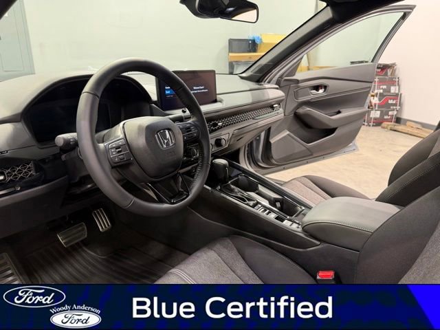 Used 2025 Honda Accord Sport image 9