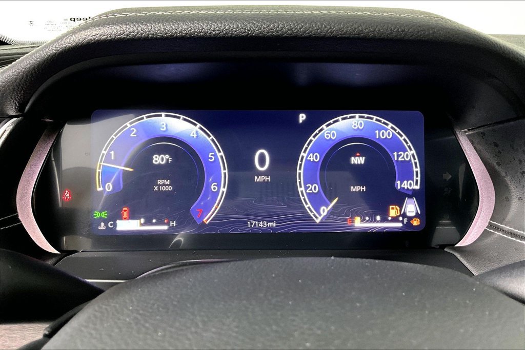 Used 2023 Jeep Grand Cherokee Limited RWD image 20