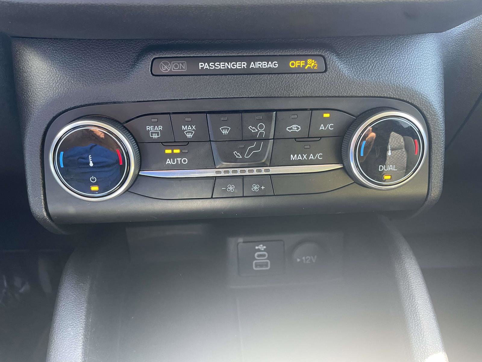 Certified 2025 Ford Escape Active FWD image 27