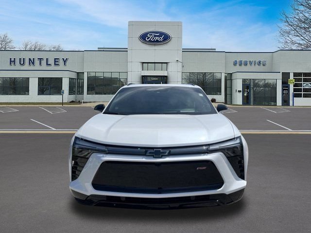 Used 2024 Chevrolet Blazer EV RS AWD/4WD image 2