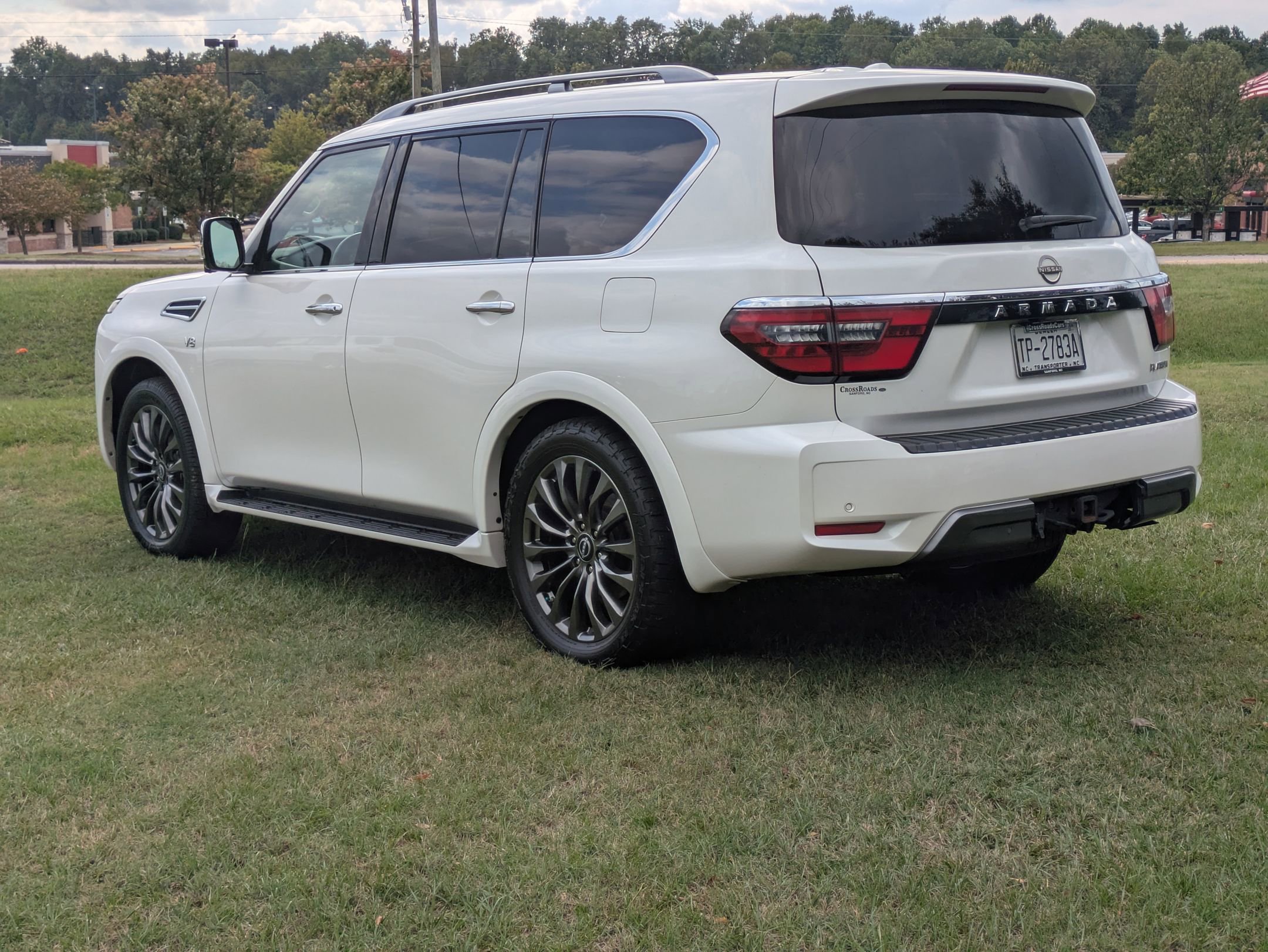 Used 2021 Nissan Armada Platinum w/ Captain's Chairs Package image 6