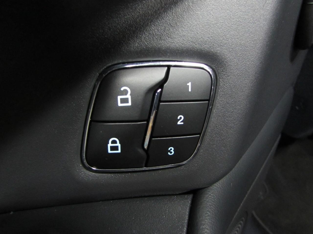 Certified 2024 Ford Expedition Platinum AWD/4WD image 23