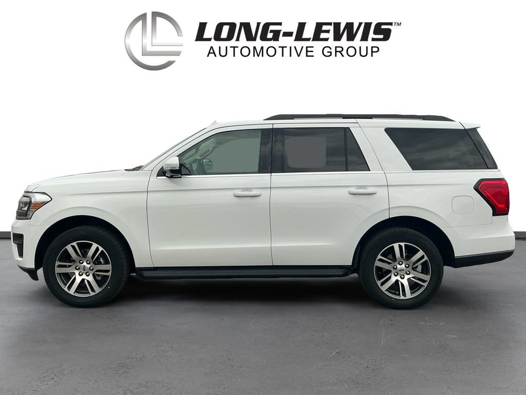 Certified 2024 Ford Expedition XLT RWD image 2