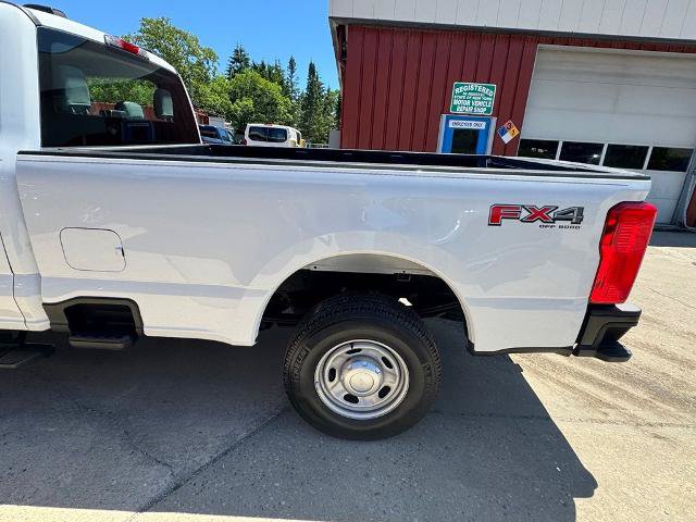 Certified 2024 Ford F250 XL w/ FX4 Off-Road Package AWD/4WD image 8