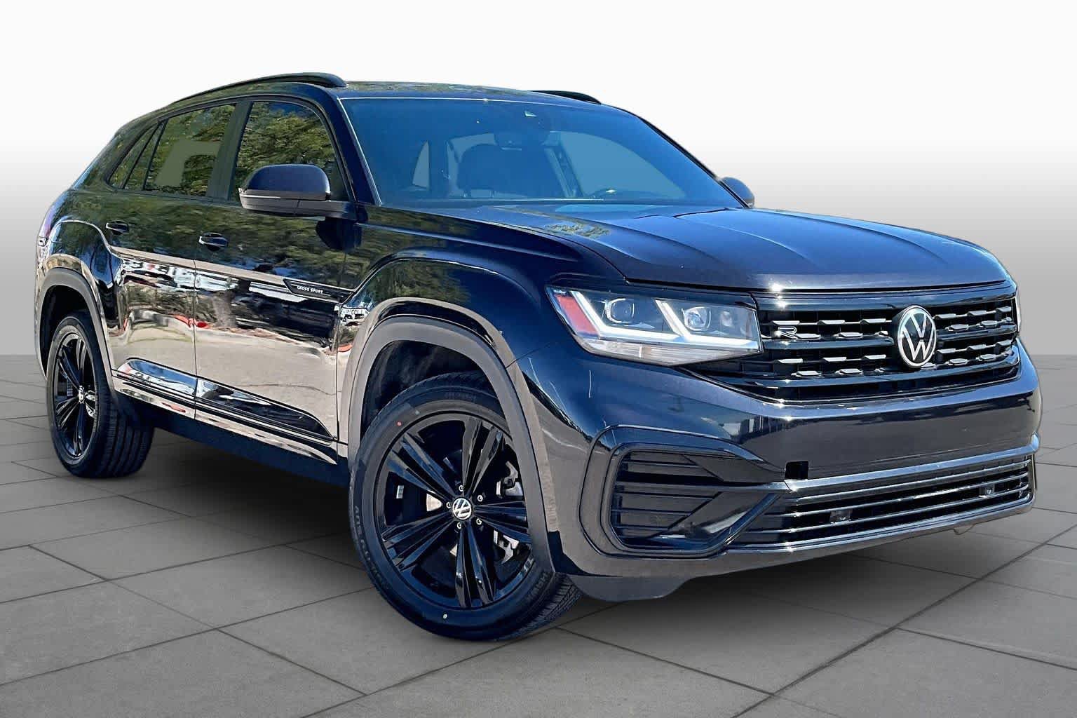 Used 2022 Volkswagen Atlas Cross Sport SEL R-Line AWD/4WD image 3