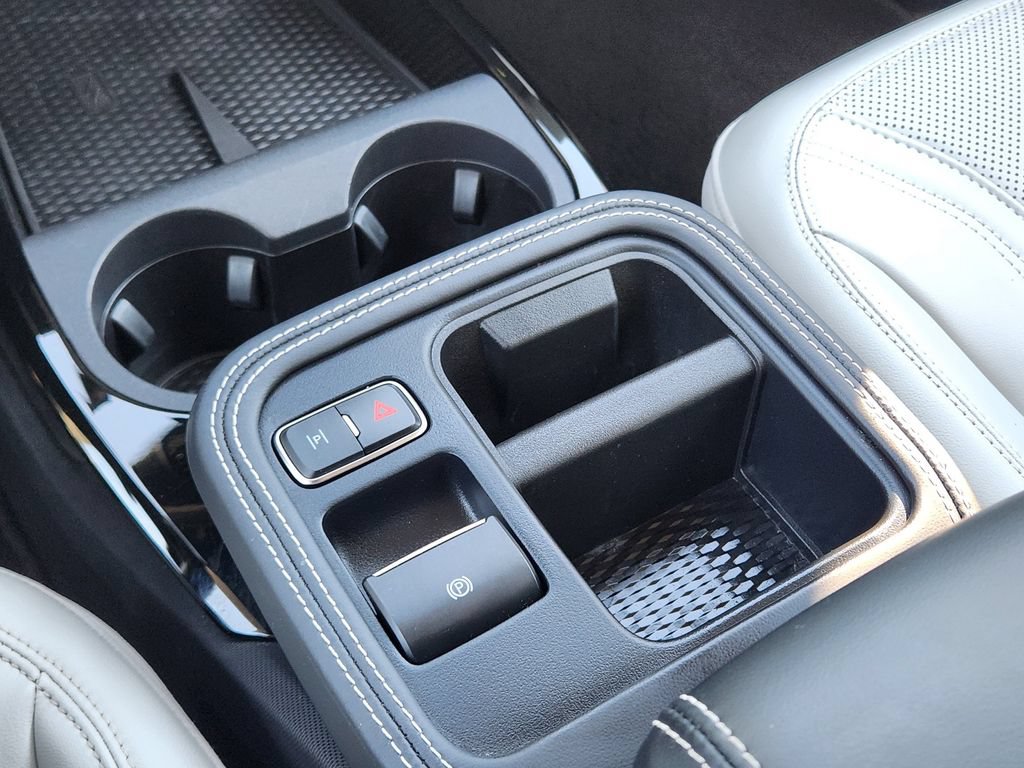 Certified 2025 Ford Mustang Mach-E Premium AWD/4WD image 12