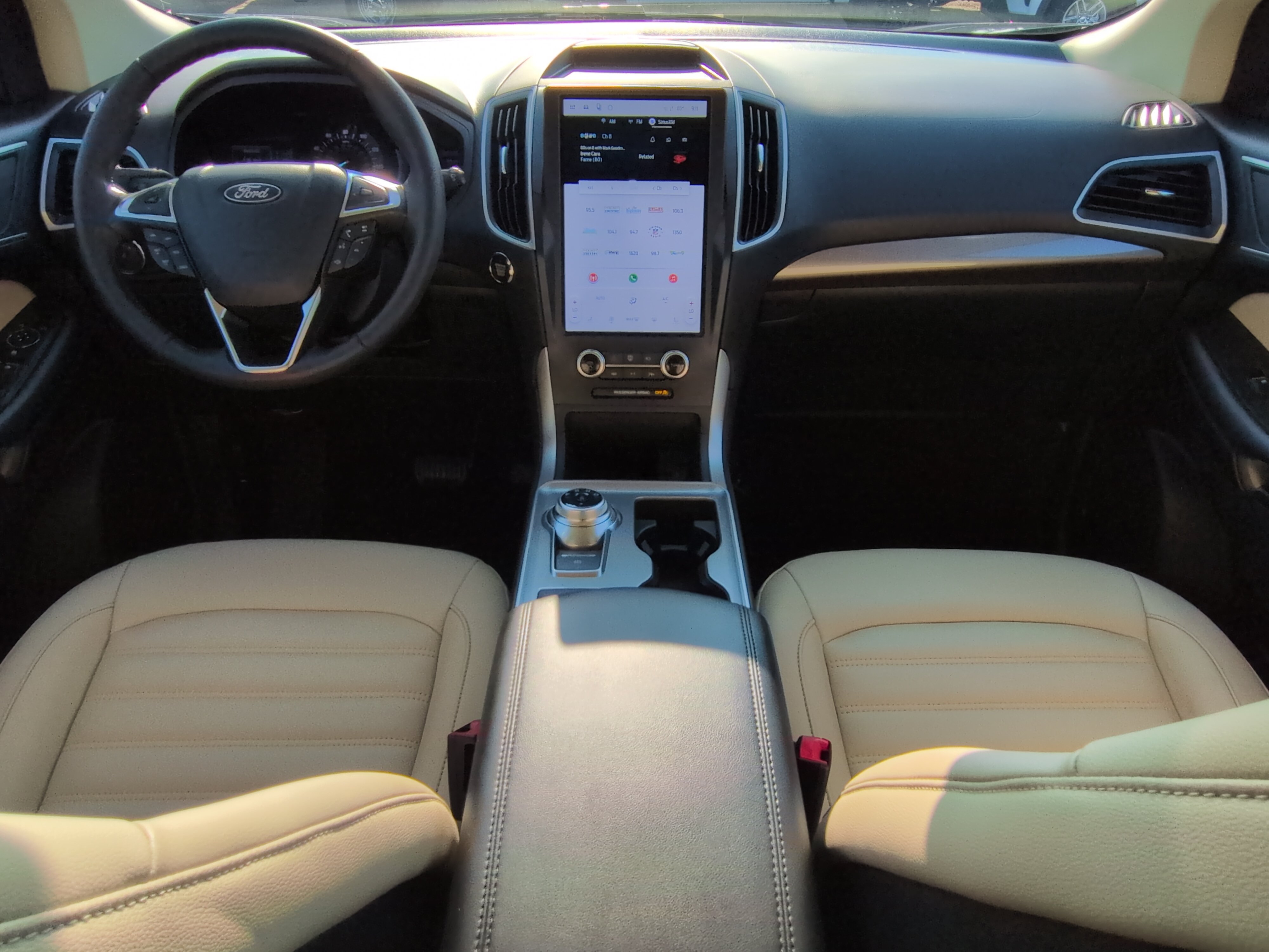 Certified 2024 Ford Edge SEL w/ Convenience Package AWD/4WD image 13
