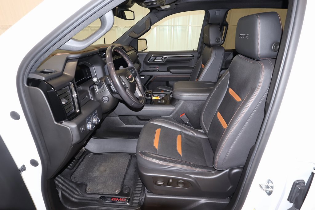 Used 2023 GMC Sierra 1500 AT4 w/ AT4 Preferred Package image 17