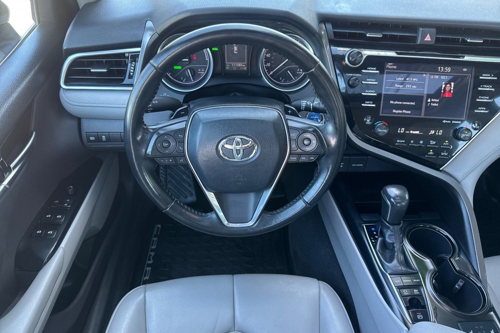 Used 2018 Toyota Camry SE w/ Audio Package FWD image 7