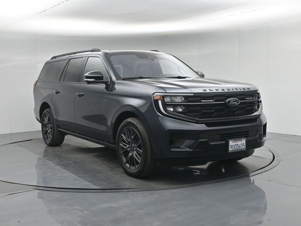 Certified 2025 Ford Expedition Max Platinum w/ Stealth Performance Package image 7
