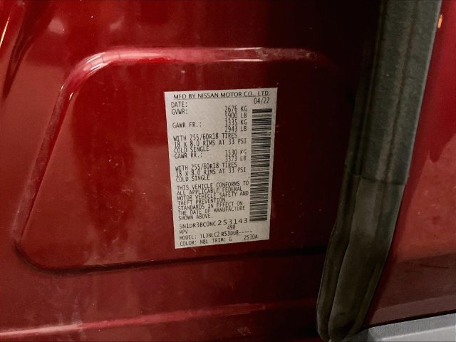 Used 2022 Nissan Pathfinder SV AWD/4WD image 34