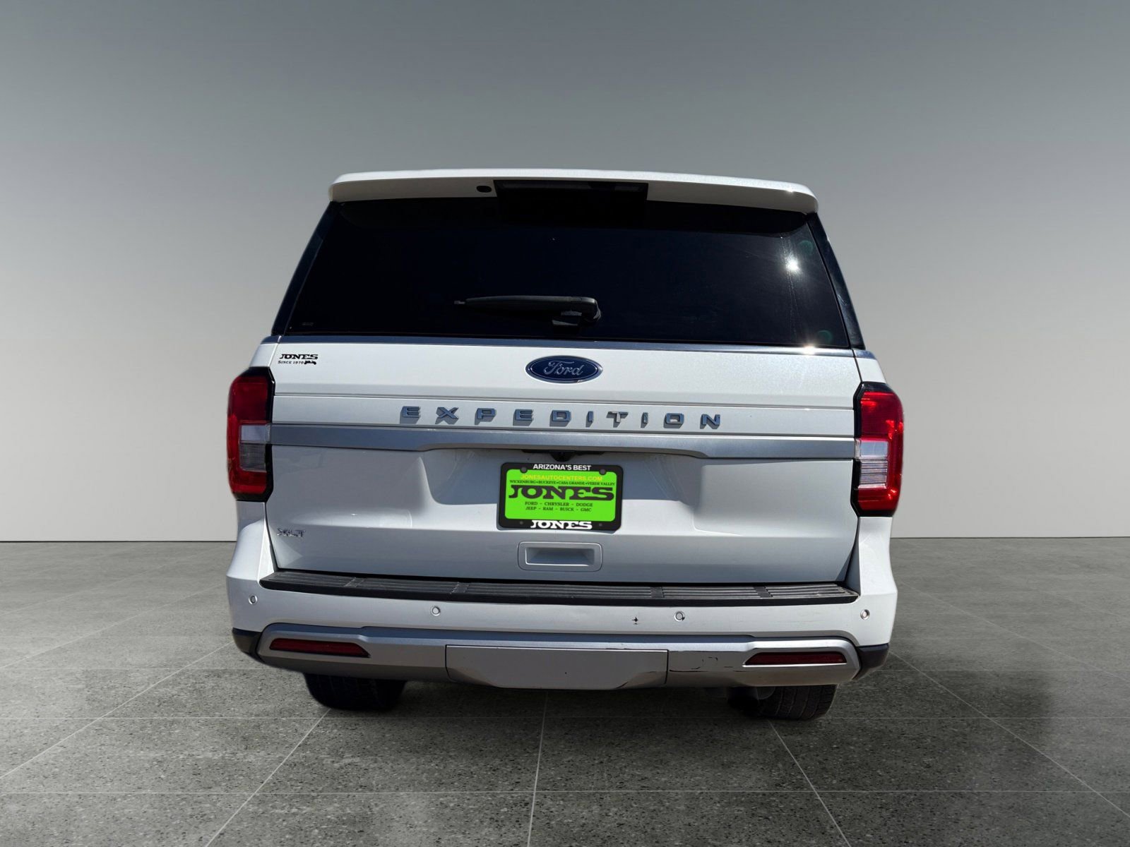 Certified 2023 Ford Expedition XLT AWD/4WD image 5