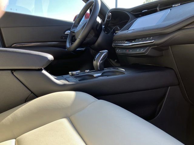 Used 2019 Cadillac XT4 Sport image 17