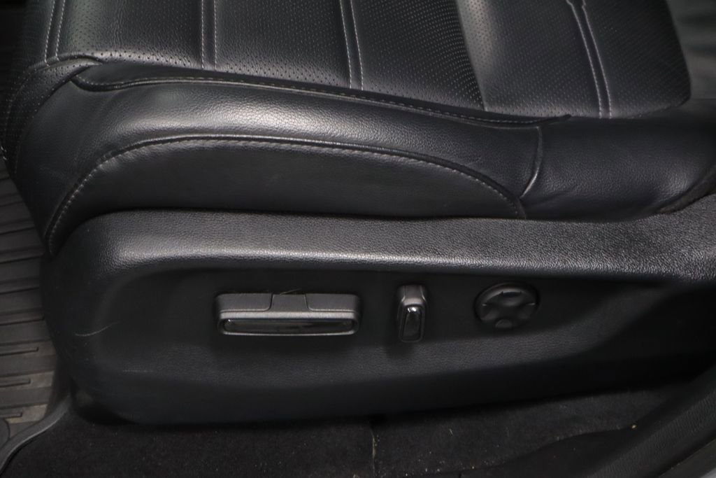 Used 2019 Honda CR-V EX-L image 25