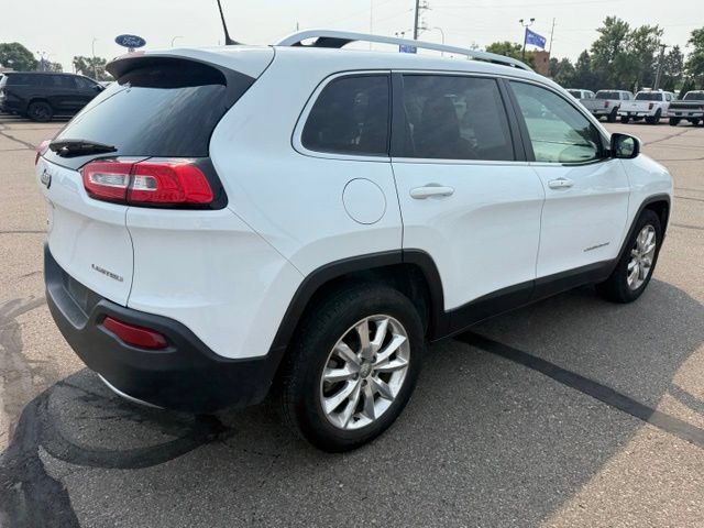 Used 2017 Jeep Cherokee Limited AWD/4WD image 10
