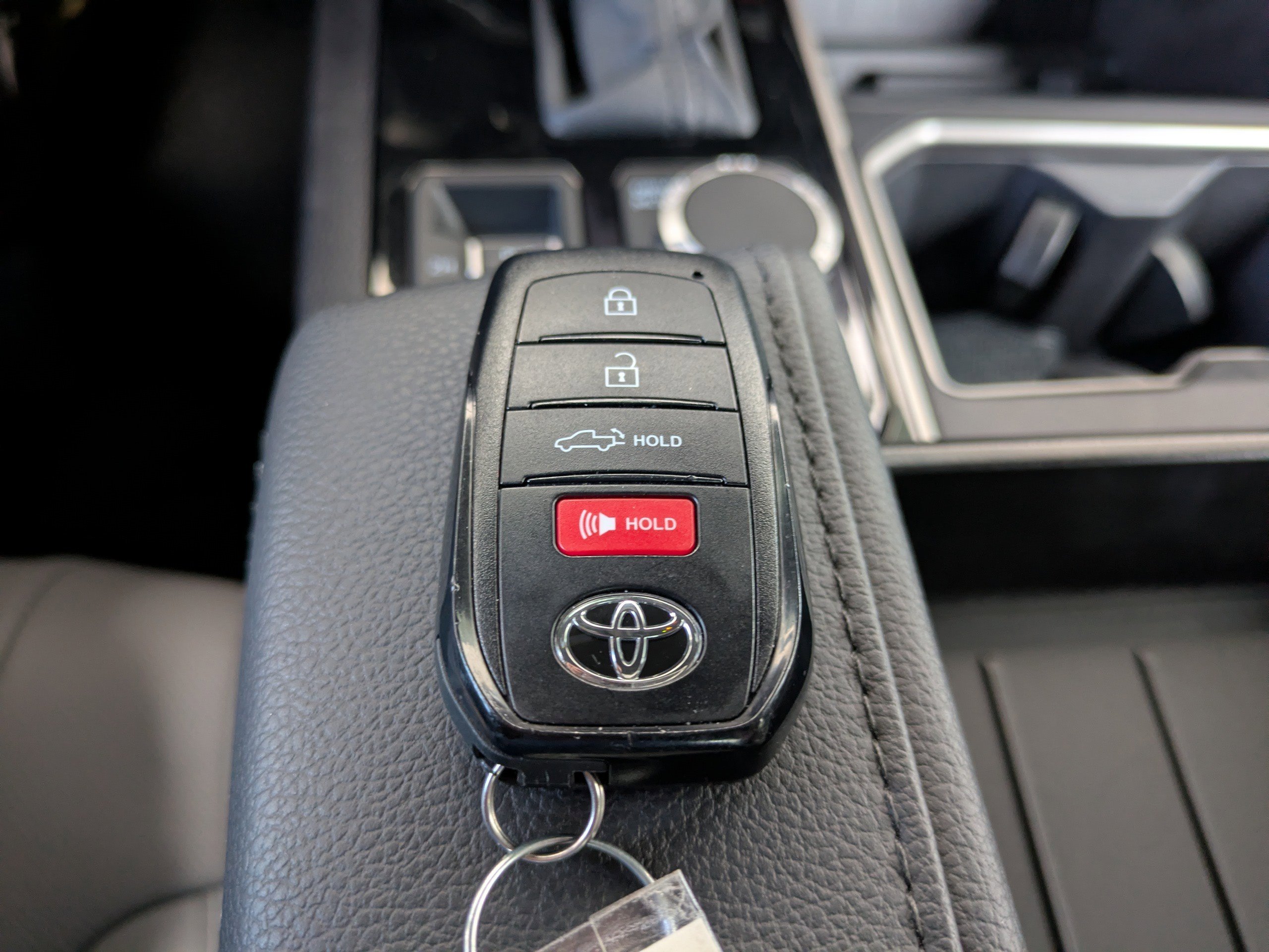 Used 2026 Toyota Tundra SR5 w/ SR5 Premium Package AWD/4WD image 30