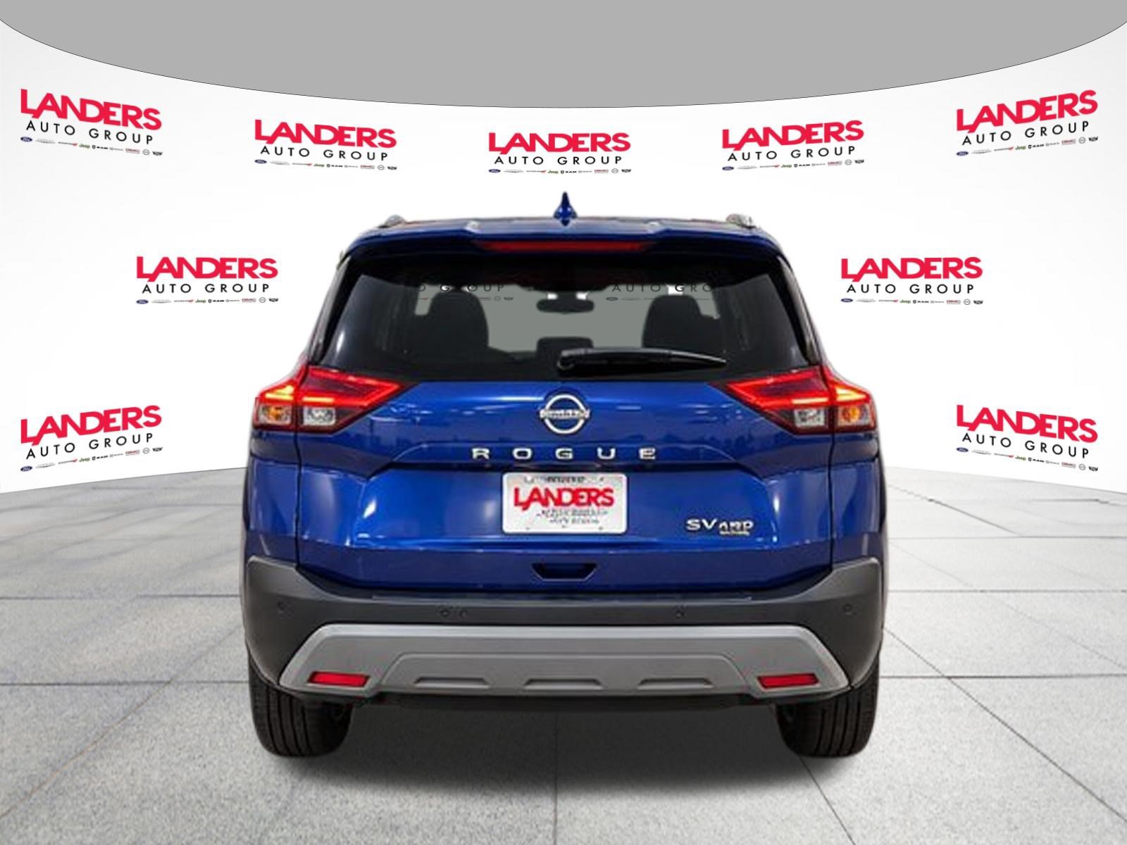 Used 2023 Nissan Rogue SV AWD/4WD image 6