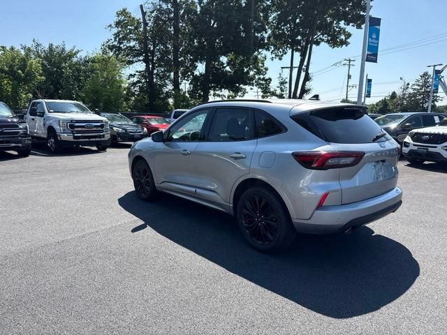Certified 2023 Ford Escape ST-Line Elite AWD/4WD image 6
