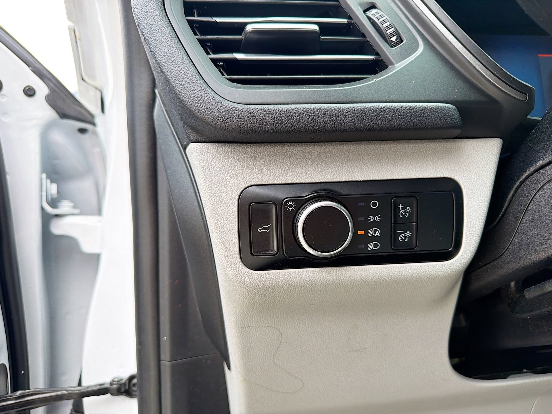 Certified 2024 Ford Escape Active w/ Tech Pack #1 FWD image 14