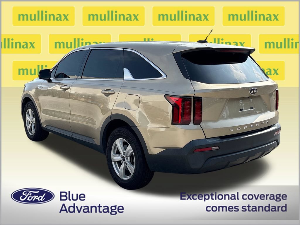 Used 2021 Kia Sorento LX FWD image 10