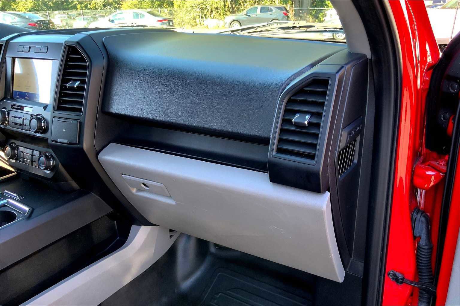 Certified 2020 Ford F150 XL w/ Equipment Group 101A Mid image 16