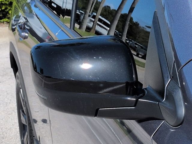 Used 2025 Honda Pilot Black Edition image 12