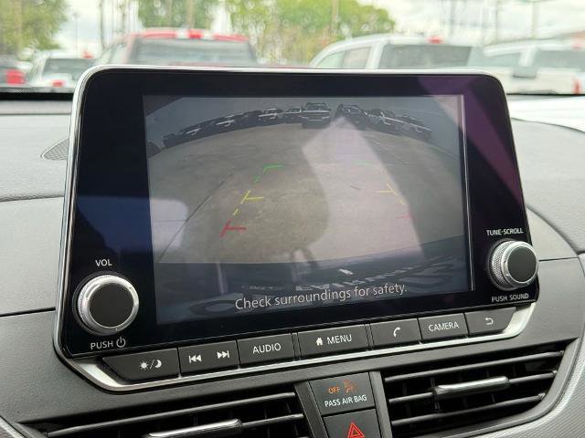 Used 2024 Nissan Altima 2.5 SR FWD image 10