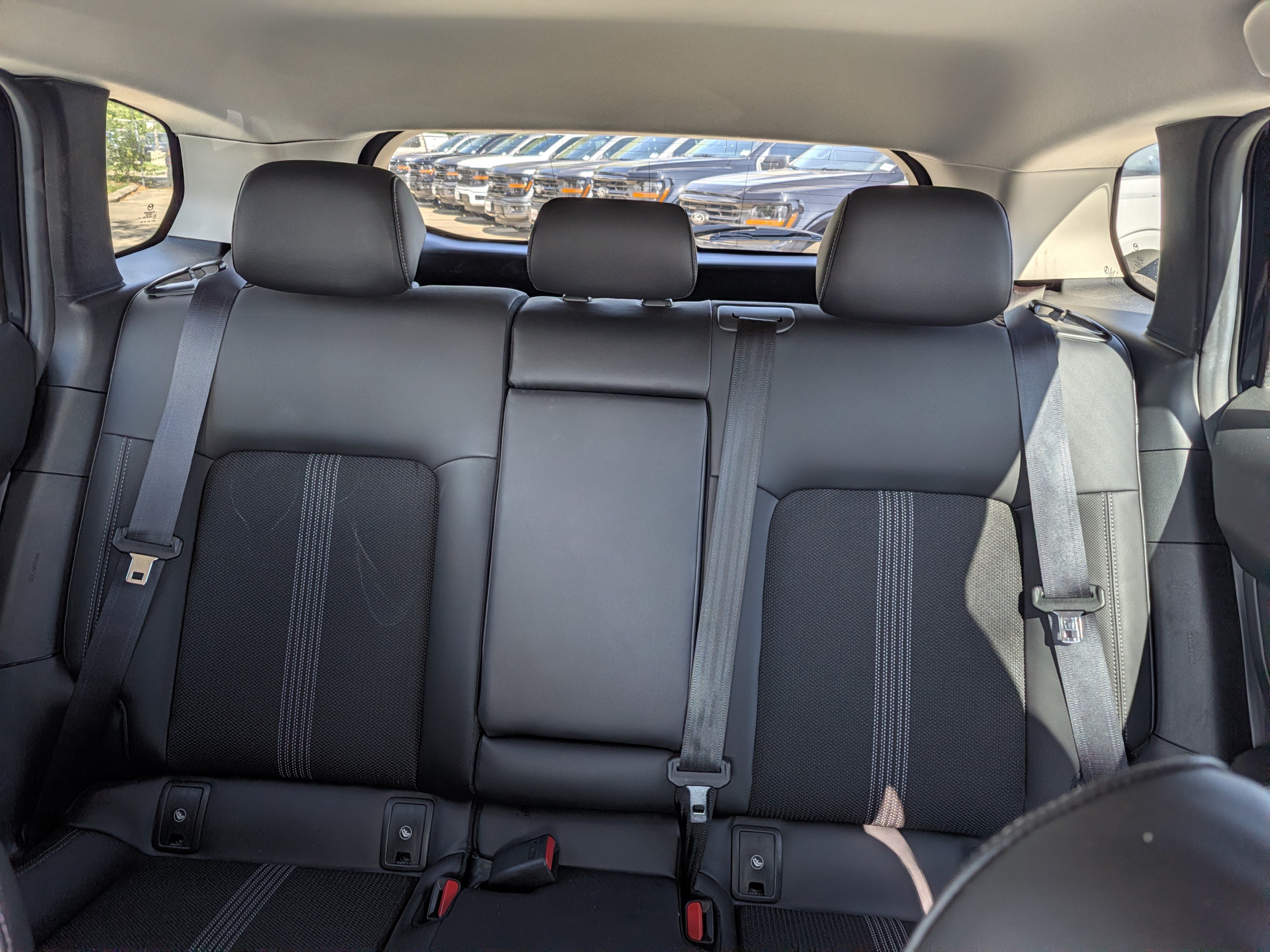 Used 2025 MAZDA CX-50 AWD 2.5 S w/ Preferred Package image 21