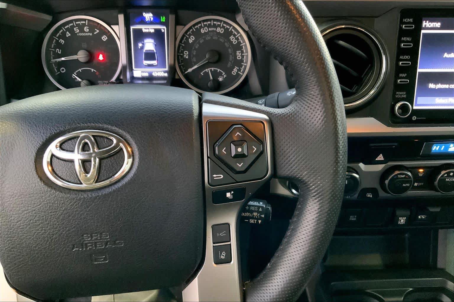 Used 2023 Toyota Tacoma SR5 AWD/4WD image 22
