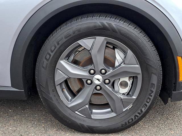 Certified 2022 Ford Mustang Mach-E Select RWD image 9