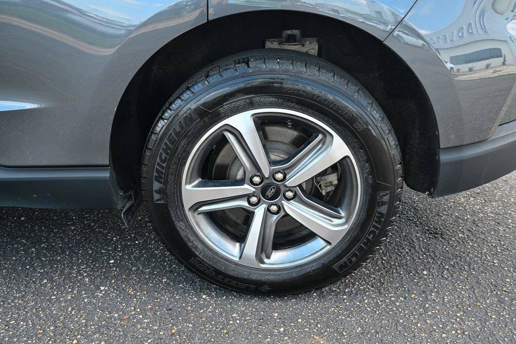 Certified 2024 Ford Edge SEL w/ Convenience Package AWD/4WD image 13