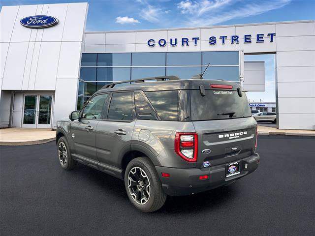 Certified 2025 Ford Bronco Sport Outer Banks w/ Outer Banks Tech Package+ AWD/4WD image 7