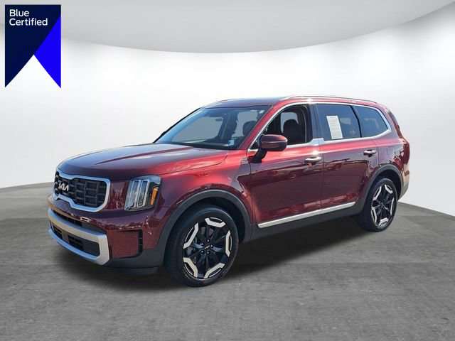 Used 2024 Kia Telluride S w/ S Sunroof Package